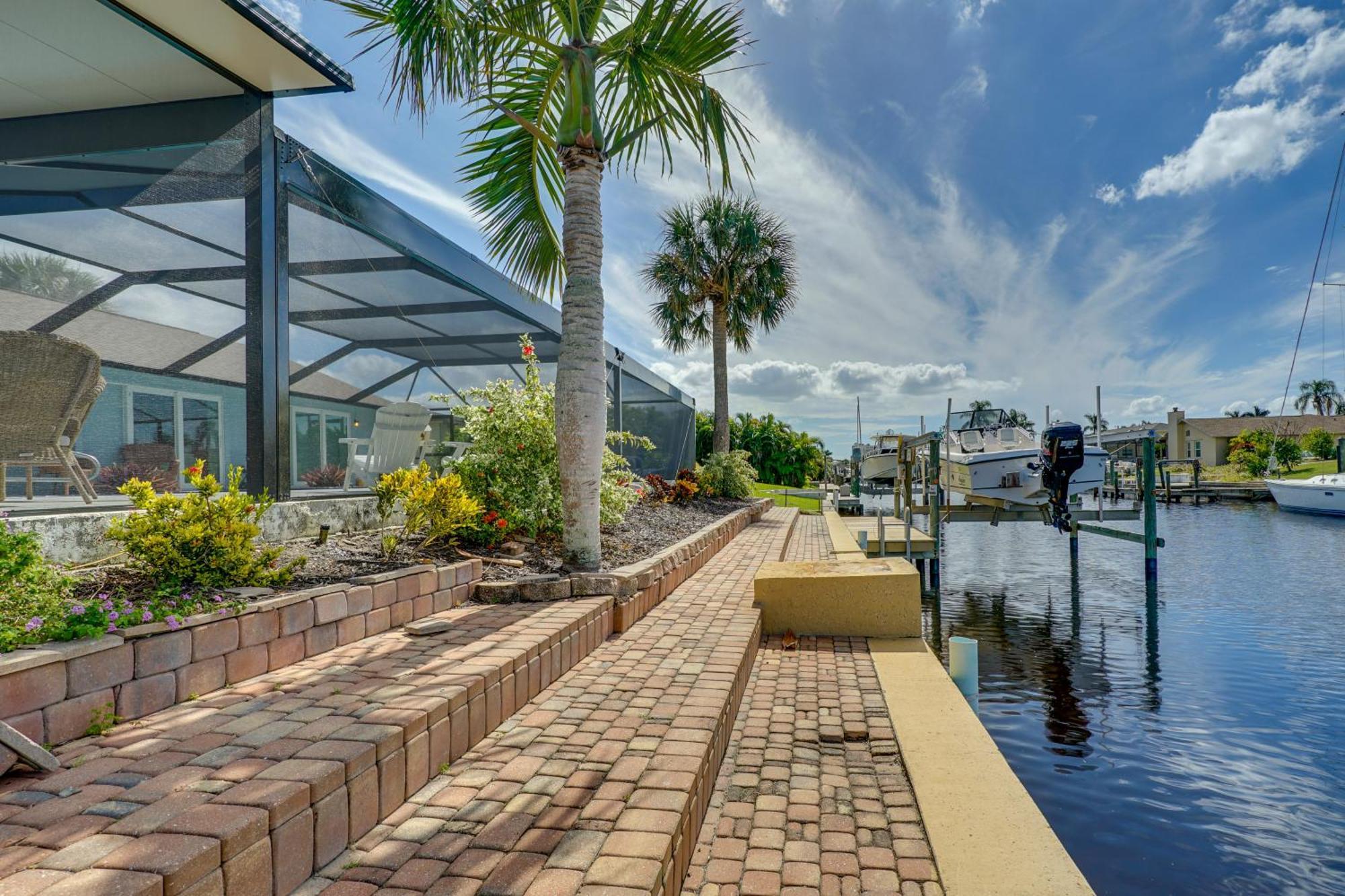 Beachy Cape Coral Home - Swim, Fish, Boat! Extérieur photo